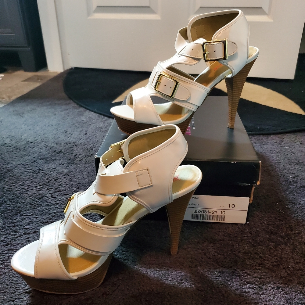 Heels - Picture 6 of 8
